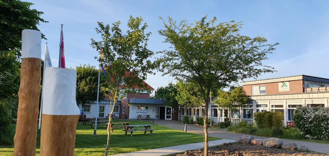 Jugendherberge Fehmarn Exterior photo